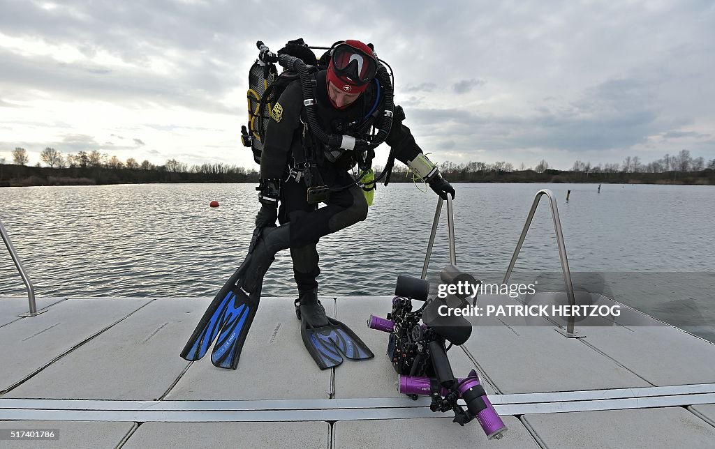 FRANCE-DIVING-ENVIRONMENT-SCIENCE