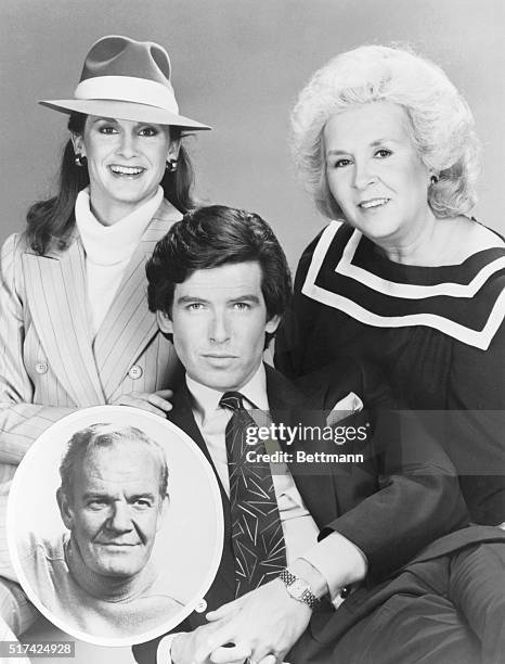 Andrew Duggan guests on Remington Steele, new day and time...Retired WWII Air Force Brig. Gen. Johnny Cooper keeps the PI's of Steele Investigations...