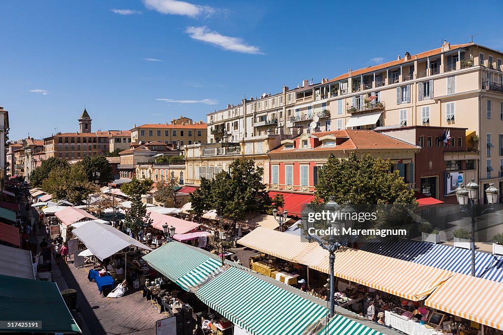 Cours Saleya, Monday antique market