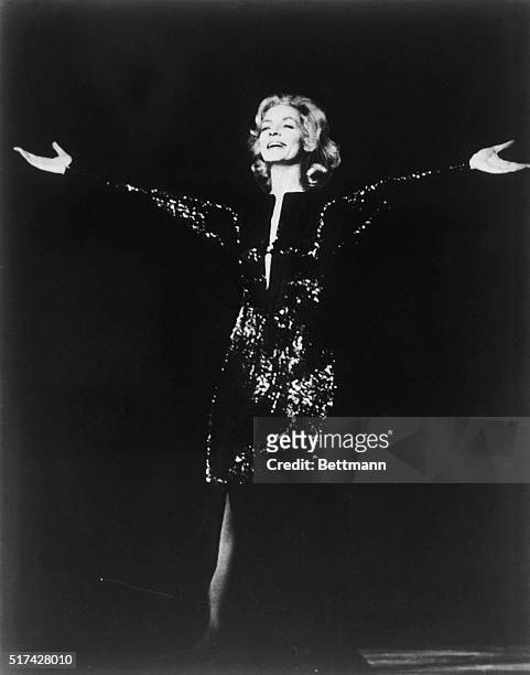 Lauren Bacall stars in Applause for her debut in musical comedy. It's based on All About Eve, Oscar-winning film, all about a star's strategy to keep...