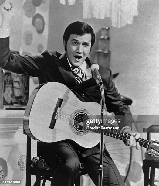 Roger Miller, winner of five Grammy Awards, brings his very popular songs to Knott's Berry Farm's John Wayne Theater, Friday night, July 14, 1972.