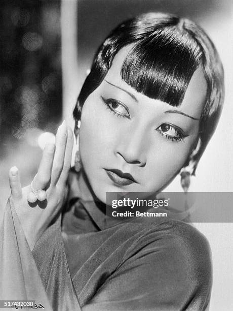 After an absense of four years from Hollywood, during which time she was the toast of Europe, Anna May Wong is back in the film capital to head the...