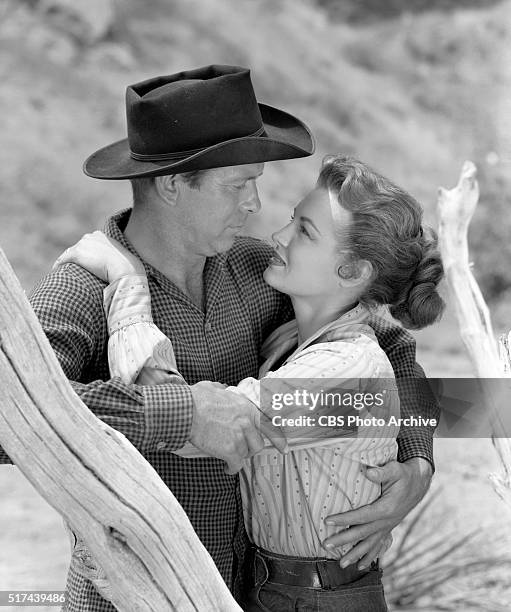 Televisions Schlitz Playhouse of Stars featuring Ward Bond, Gene Nelson and Angie Dickinson in the western Moment of Vengeance. Shown here is Gene...