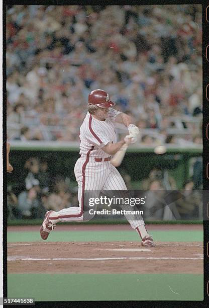 Pete Rose of the Philadelphia Phillies batting during the National League playoffs with the Los Angeles Dodgers.