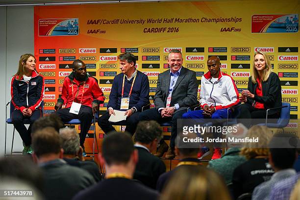 Sara Hall of the USA, Geoffrey Kipsang Kamworor of Kenya, IAAF President Lord Sebastian Coe, CEO Run4Wales Matt Newman, Mo Farah of Great Britain and...