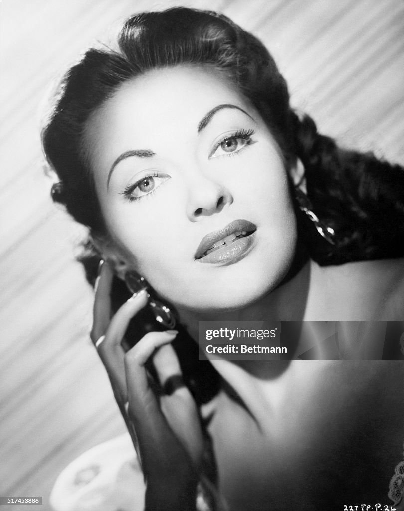 Portrait of Yvonne DeCarlo