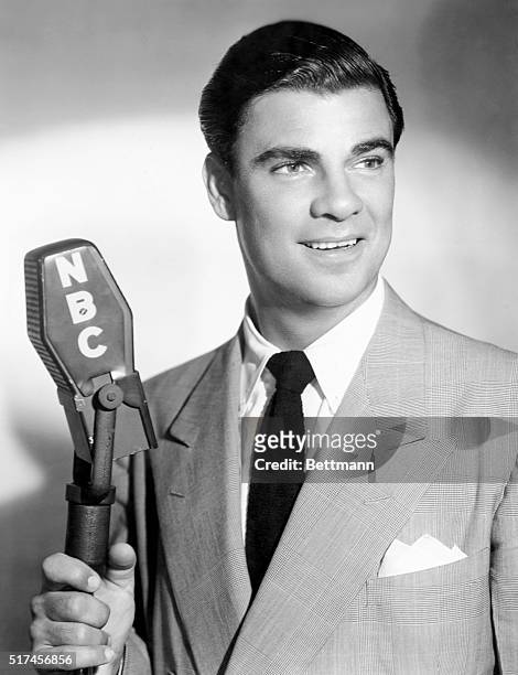 Radio Banker. Bert Parks is the genial emcee of the fast-moving quiz show, Break the Bank, which starts on the NBC network, Wednesday, October 5.