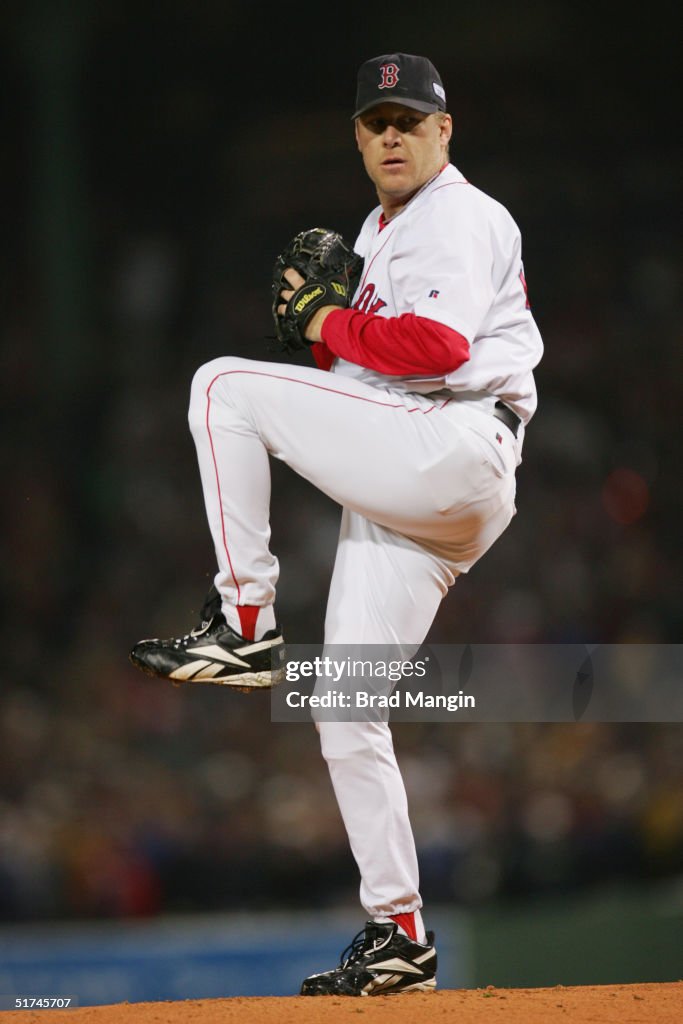 World Series - Game 2: Cardinals v Red Sox