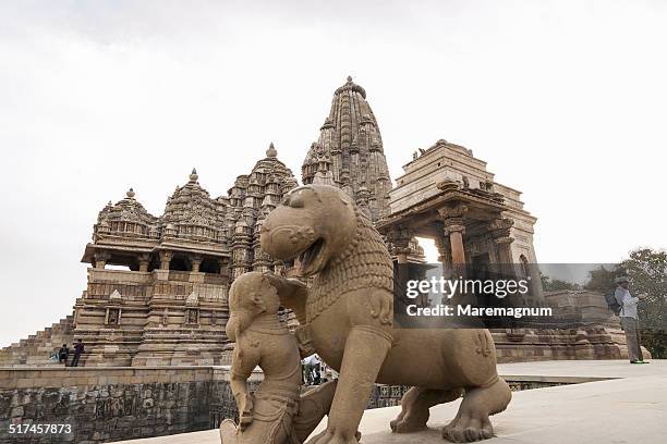 kandariya mahadev - khajuraho stock pictures, royalty-free photos & images