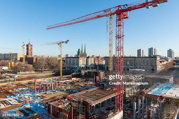 berlin under construction - construction industry photos stock pictures, royalty-free photos & images