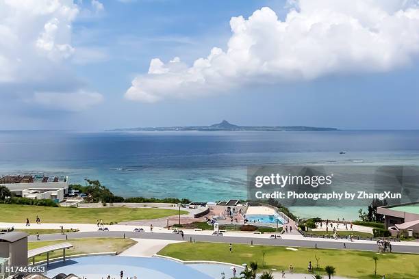 ishigaki island and sea with blue sky - okinawa blue sky beach landscape stockfoto's en -beelden