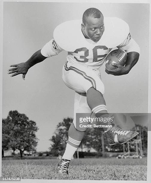 Kansas City, MO-ORIGINAL CAPTION READS: Mack Lee Hill , fullback of the Kansas City Chiefs, died on December 14, while undergoing surgery for a...