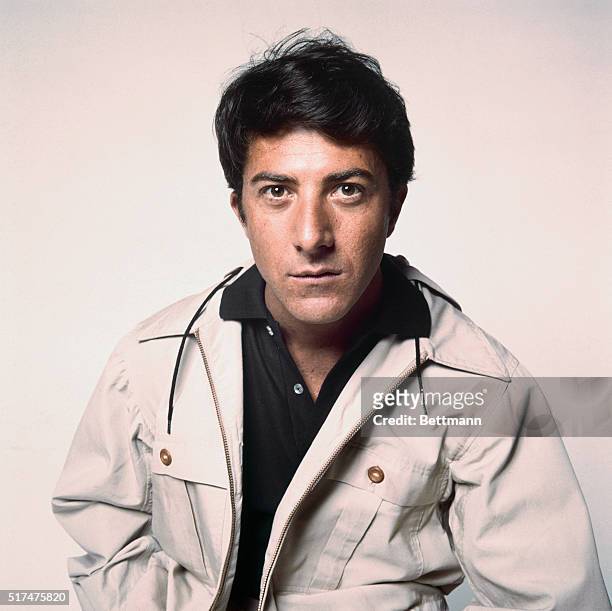 Waist-length shot of actor Dustin Hoffman as he appeared in The Graduate.