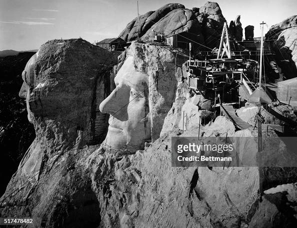 Washington,Jefferson'S Heads/Mt Rushmore