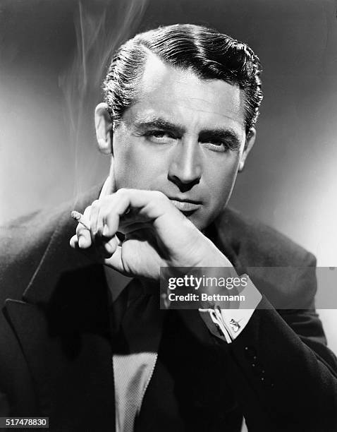 CARY GRANT.PHOTOGRAPH C.1943.