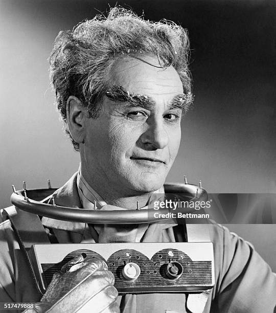 Frosted Felon...Eli Wallach appears as Mr. Freeze in the Batman episode titled "Ice Spy," airing in color March 29 and 30 on ABC-TV. Adam West and...