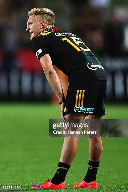 Damian McKenzie of the Chiefs lines up a conversion during the round five Super Rugby match between the Chiefs and the Western Force at FMG Stadium...