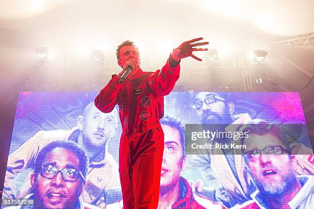 Logic 2011 Rapper 1,127 Logic Rapper Stock Photos, High-Res Pictures, and Images - Getty ...