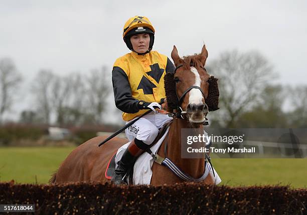 Point To Point Racing At Kimblewick Photos and Premium High Res ...