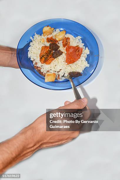 plate of food - simplicidade stockfoto's en -beelden