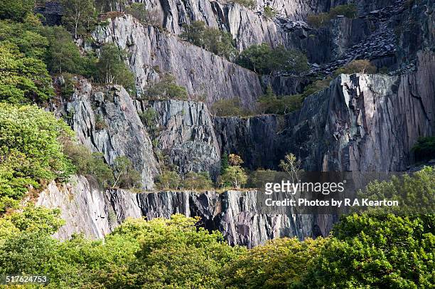 vivian quarry, llanberis, wales - dinorwic quarry stock pictures, royalty-free photos & images