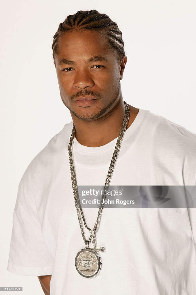 Xbits Rapper Rapper Xzibit poses for a studio portrait during the MTV Europe Music ...
