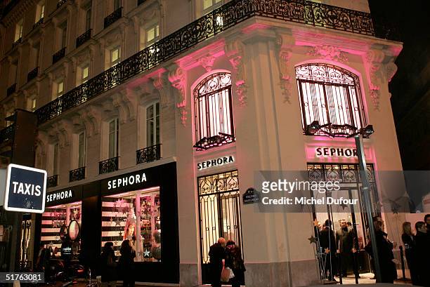 Exterior of the new Sephora store and opening party on Haussmann Boulevard November 18, 2004 in Paris, France.