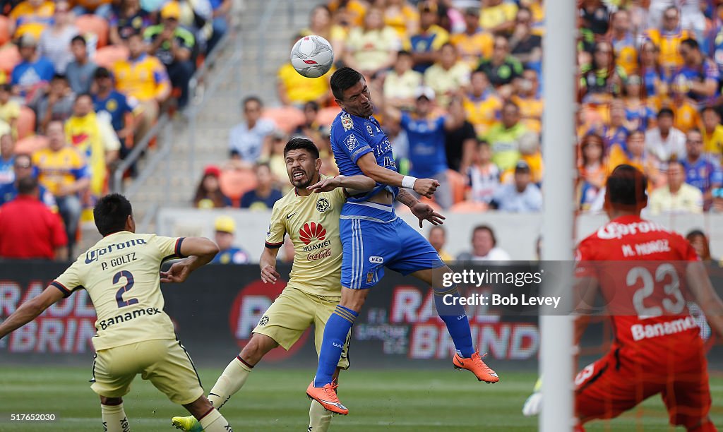 Club America v Tigres UANL