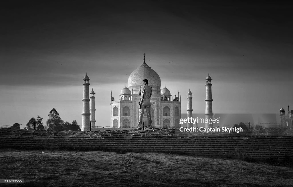 Behind the Taj Maha