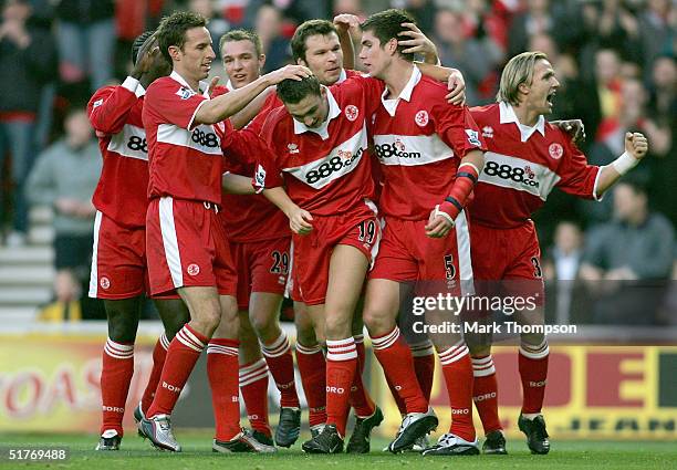 Chris Riggott Photos and Premium High Res Pictures - Getty Images