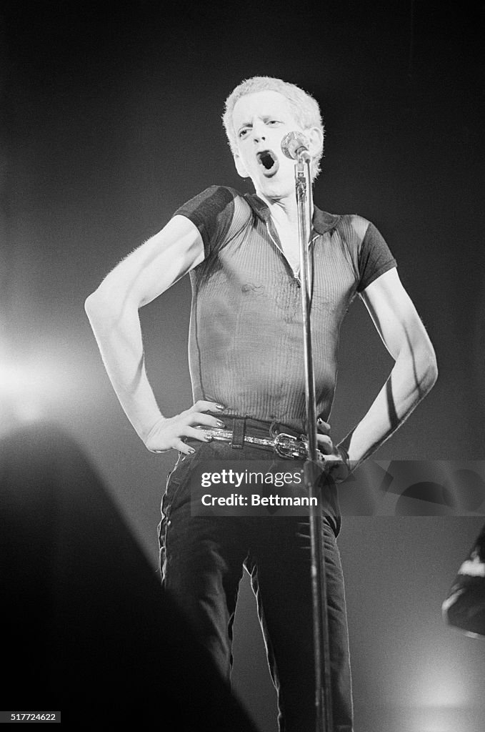 Lou Reed Performing In Brussels
