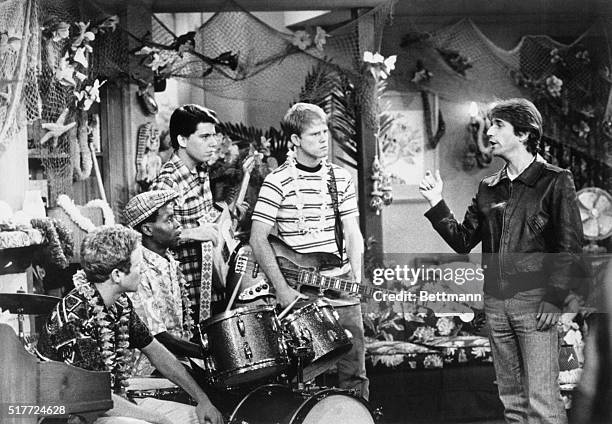 Ron Howard, Henry Winkler, Donny Most, and Anson Williams act together in the television program "Happy Days". Howard played Richie Cunningham; Donny...