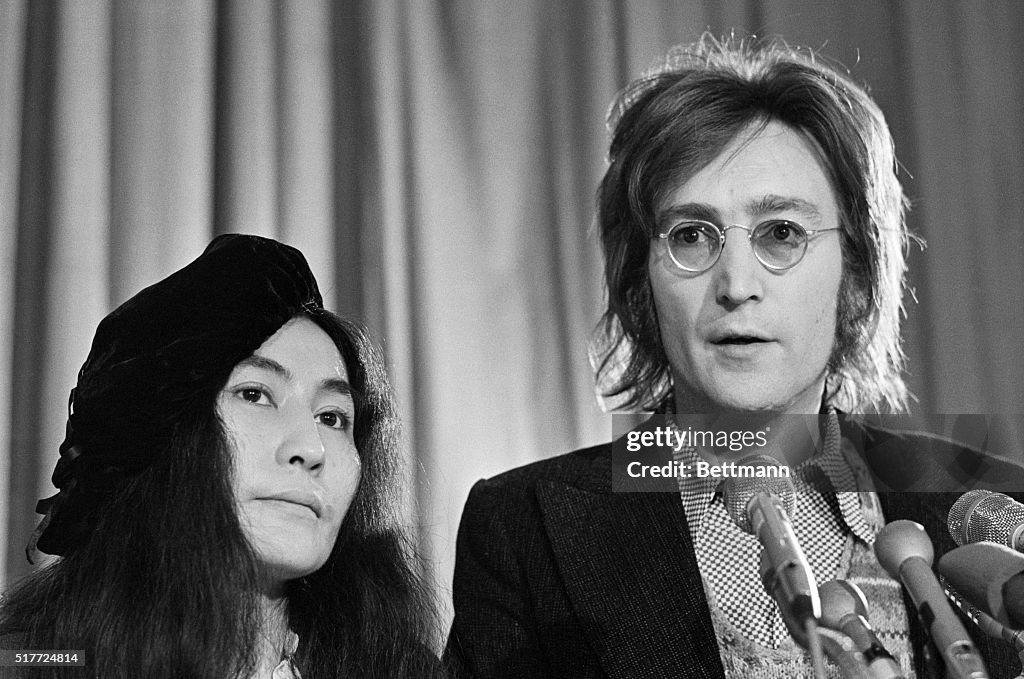 Yoko Ono and John Lennon at Press Conference