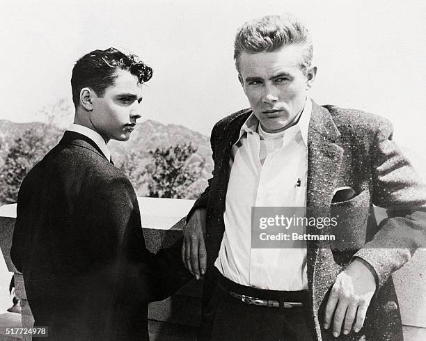 Sal Mineo as John 'Plato' Crawford and James Dean as Jim Stark in the 1955 movie Rebel Without a Cause, directed by Nicholas Ray.