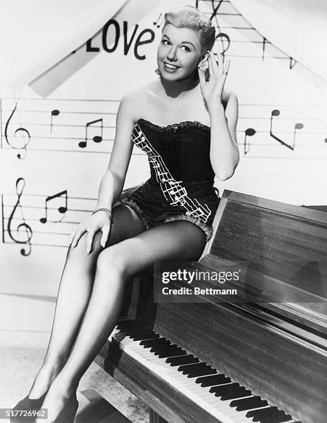 Hollywood, CA: Songsteress Doris Day has been named "Sweet Note of Music" for 1948 by the National Music Trades Association. Selection is a feature...