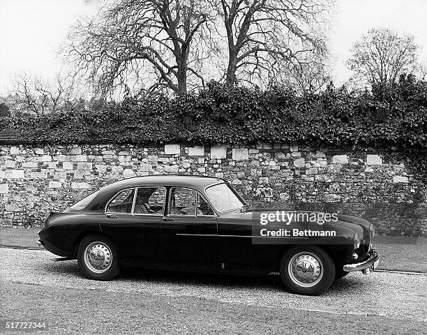 This is the new Bristol 405 Saloon, to be seen at Earls Court in October. The fore-body is similar to that of the 404 sports coupe, which was shown...