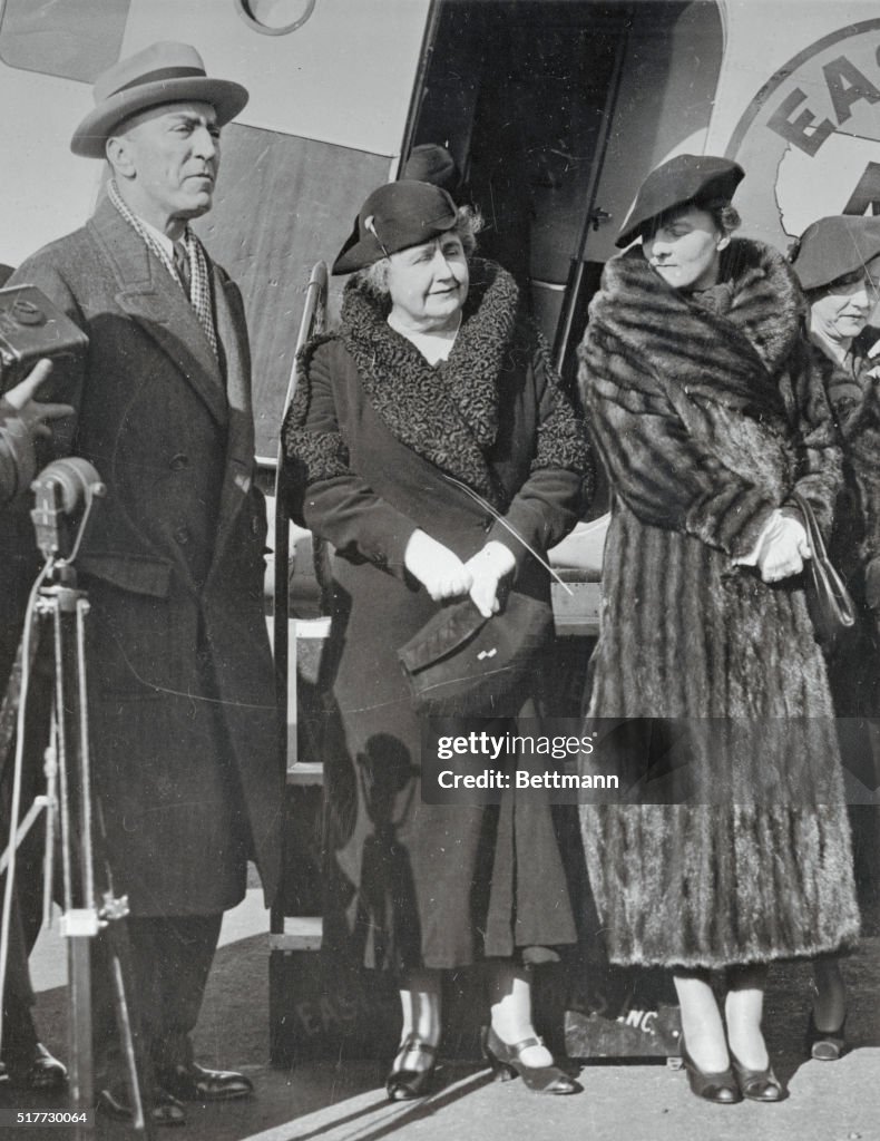 Eddie Rickenbacker with Mrs Woodrow Wilson and Mrs Eugene Meyer