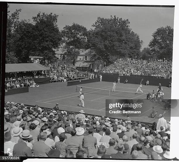 The Australian Davis Cup team took a 2-1 lead in the North American zone final tie with the U.S. When its double team of Jack Crawford and Adrian...