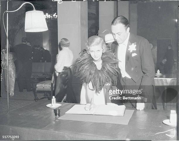 Film Celebrities who Attended the Mayfair Club Banquet at the Biltmore Hotel. Photo shows JoanBennett and Gene Markey.