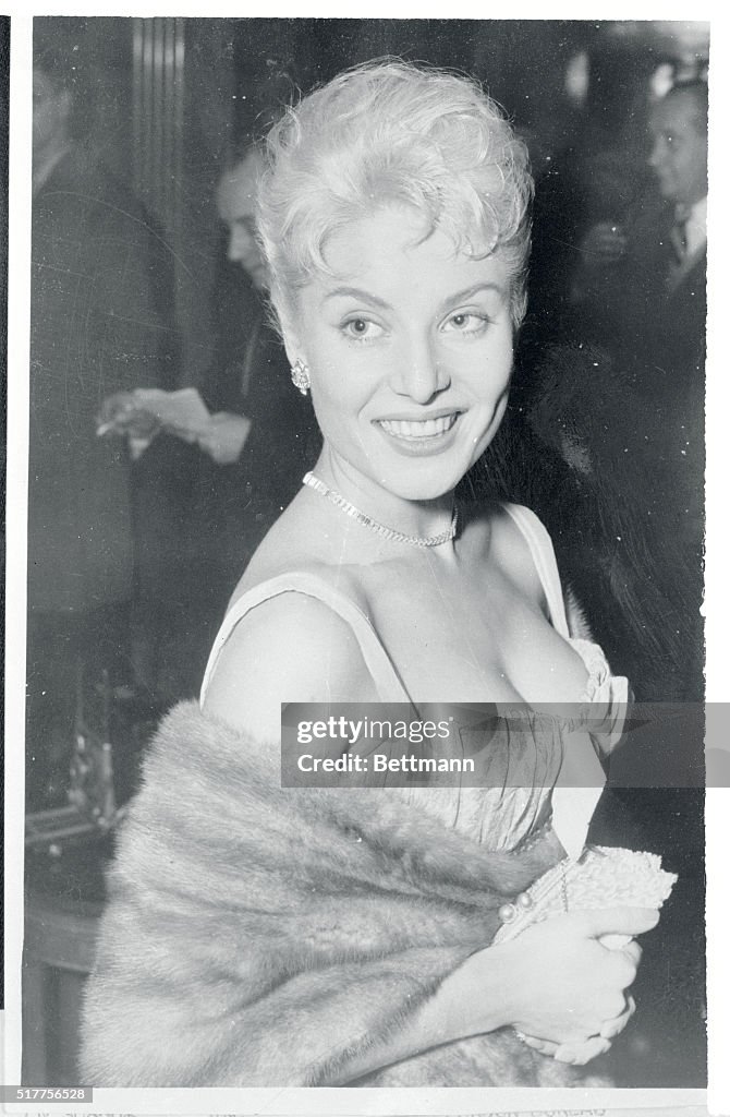Portrait of Belinda Lee