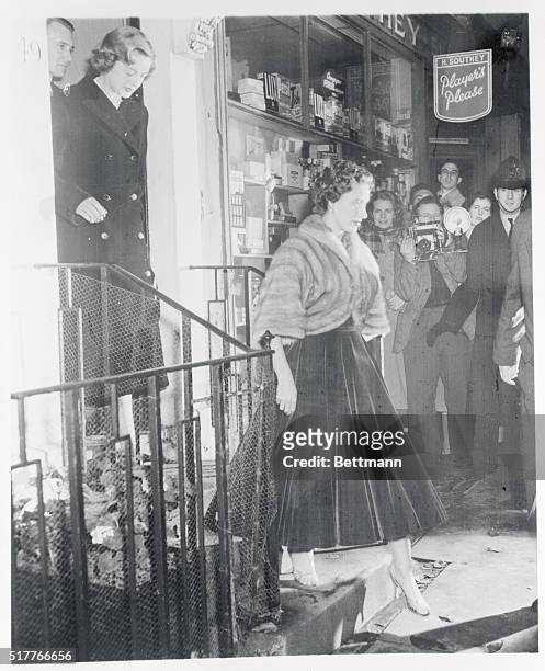 Meg Leaves Dinner Party. London, England: Princess Margaret is shown leaving the Kinnerton street home of Maj. And Mrs. John Wills following a dinner...