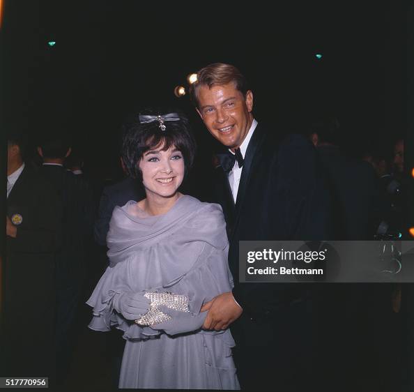 Troy Donahue and Suzanne Pleshette Troy Donahue and Suzanne Pleshette