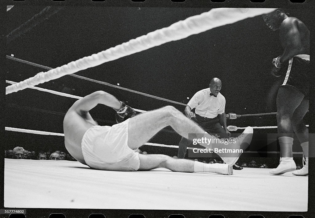 Tony Doyle Falling During Bout with Joe Frazier