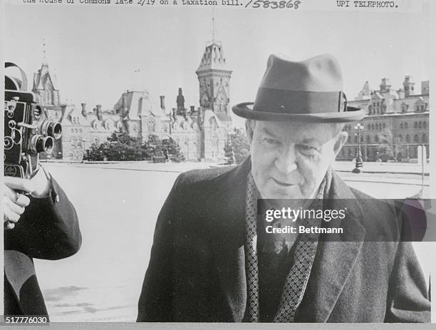 Ottawa: Prime Minister Lester Pearson arrives on Parliament Hill after returning from Jamaica to deal with the crisis resulting from his Government's...