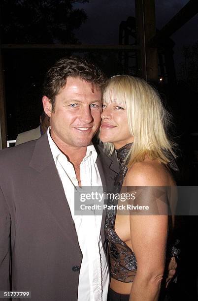 FEBRUARY 2002 - PETER PHELPS + DONNA FOWKES - 2001 ANNUAL FILM CRITICS CIRCLE AWARDS AT THE "DOCKSIDE - COCKLE BAY", SYDNEY