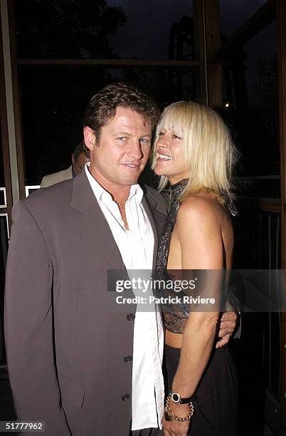 FEBRUARY 2002 - PETER PHELPS + DONNA FOWKES - 2001 ANNUAL FILM CRITICS CIRCLE AWARDS AT THE "DOCKSIDE - COCKLE BAY", SYDNEY