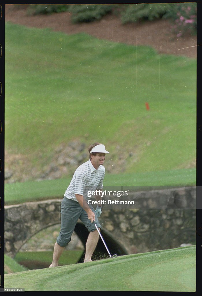 Tom Watson Golfing