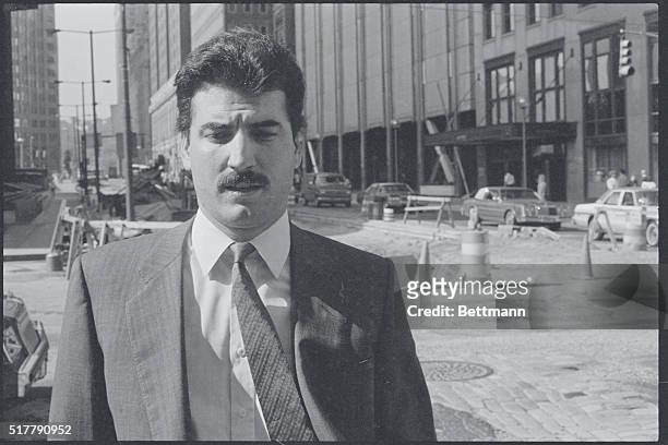 Pittsburgh, Pa.: New York Mets Keith Hernandez arrives to give testimony in the drug trial of Curtis Strong in Pittsburgh. Hernandez is one of...