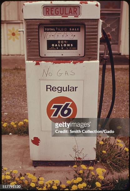 During the fuel crisis, independent dealers and major oil company dealers began to close some stations permanently. Image courtesy National Archives,...