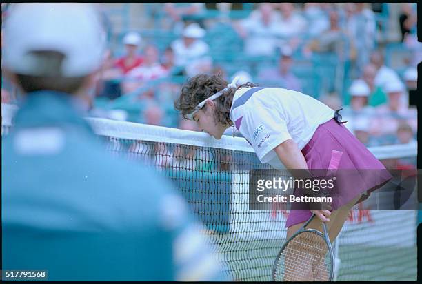 New York: Arantxa Sanchez-Vicario kisses the net after defeating Zina Garrison 6-2, 6-3 in their United States Open quarterfinal.